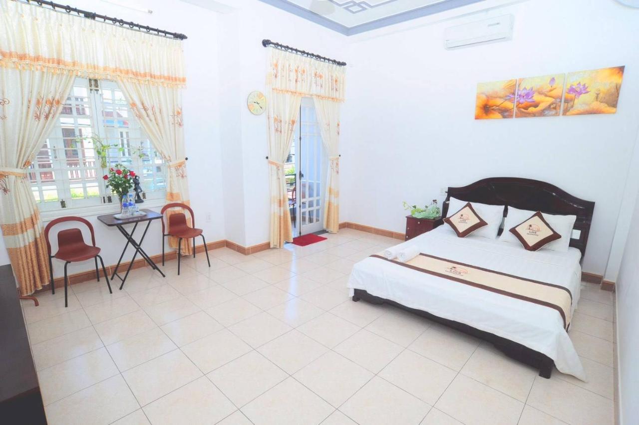 Lisa Homestay Hội An Extérieur photo