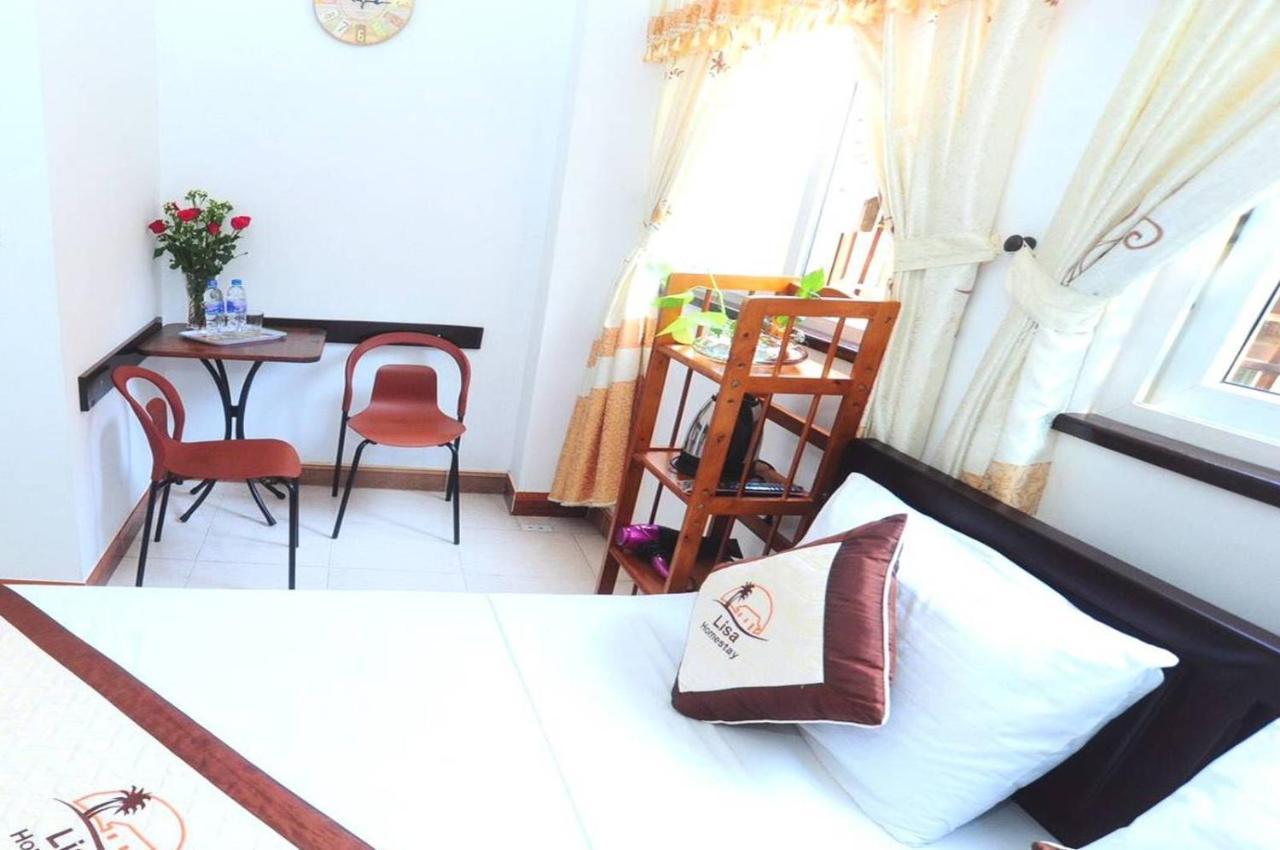 Lisa Homestay Hội An Extérieur photo
